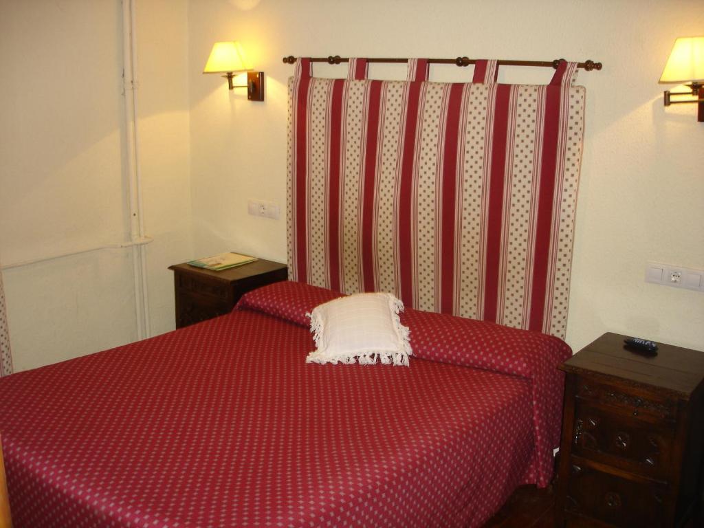 Hostal Ayestaran II Лекумберри Номер фото